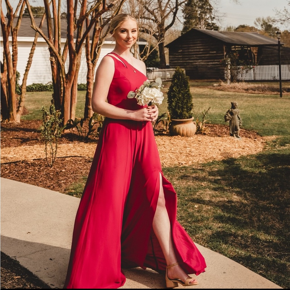 David’s Bridal Sz 6 Unaltered “Apple” Bridesmaid Dress